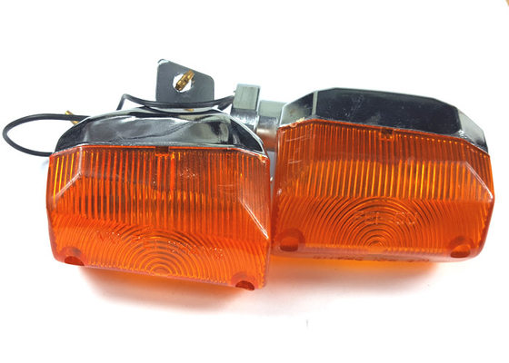 De plastic Lamp van Motorfietswinker/Draai Licht Oranje de Dekkings Wit Geval van V50 F en van R