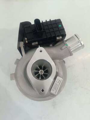 met volledige componententests 100% gloednieuw auto-onderdeel Turbocharger OEM-onderdeelnummer FB3Q-6K682-CC Complete Turbocharger voor Ford